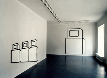 Janne Laurila, Untitled, 1998, acrylic on plexiglas, installation view Galleria Kari Kenetti